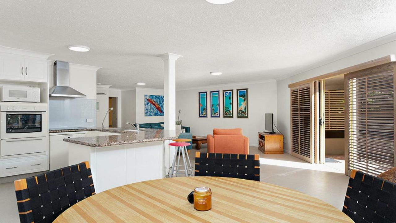 Beachhaven 2 @ Clarkes * Byron Bay