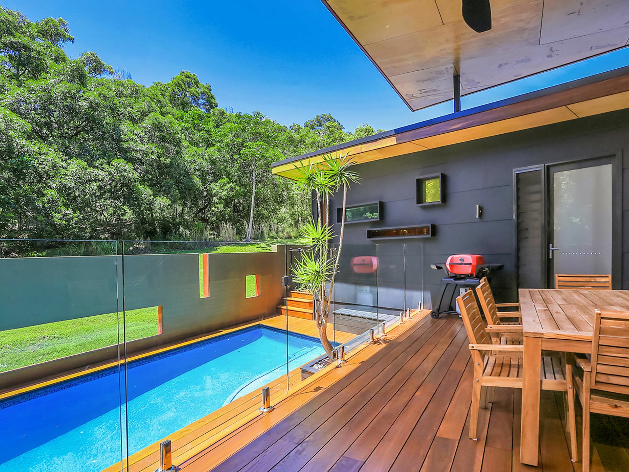 Seaview Sanctuary - Award Winning Architecture Villa *