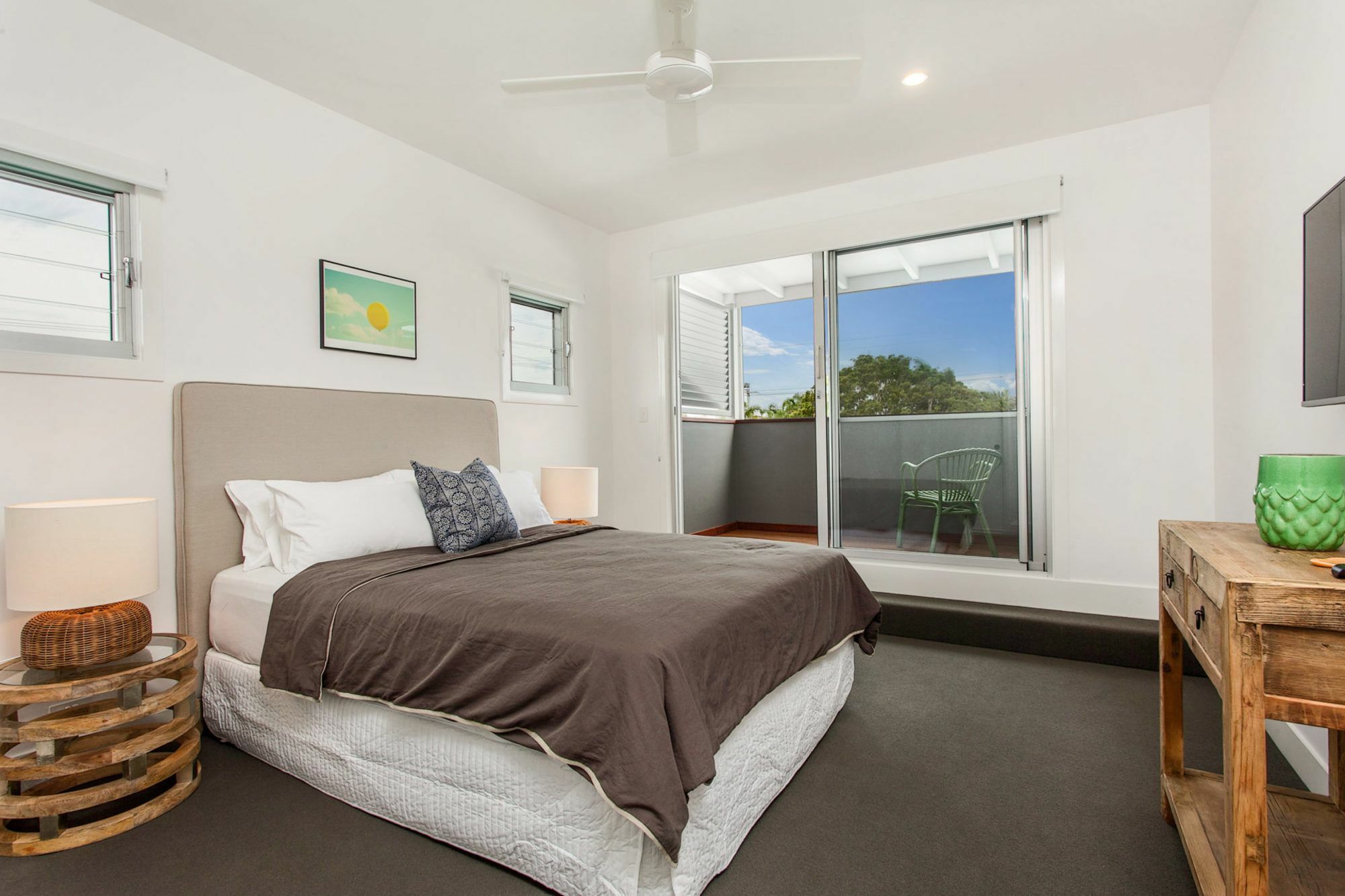 Stonecutters 2 - Family In The Heart Of Byron