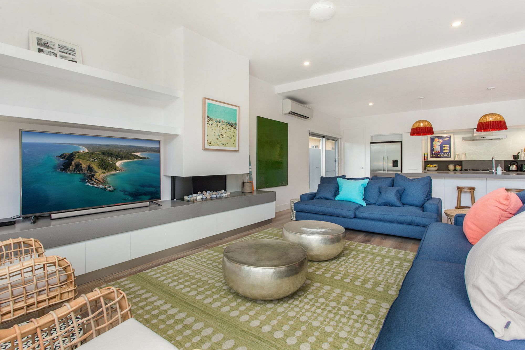 Stonecutters 2 - Family In The Heart Of Byron Apartment *