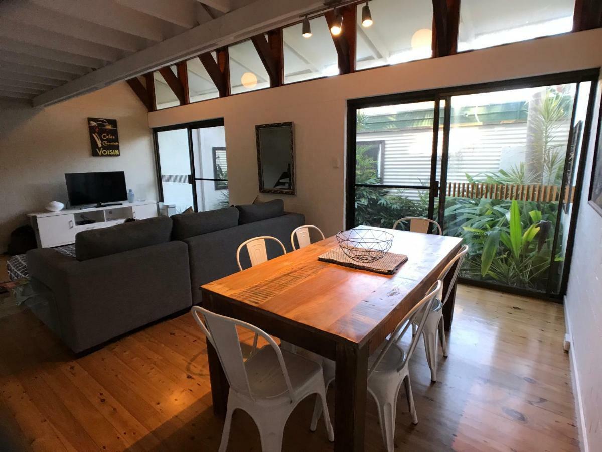 Treetops Everglades Guest house