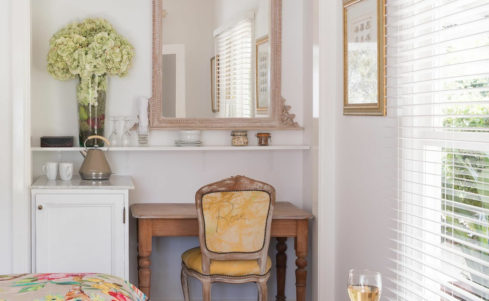 Bed & Breakfast Abelia House Byron Bay