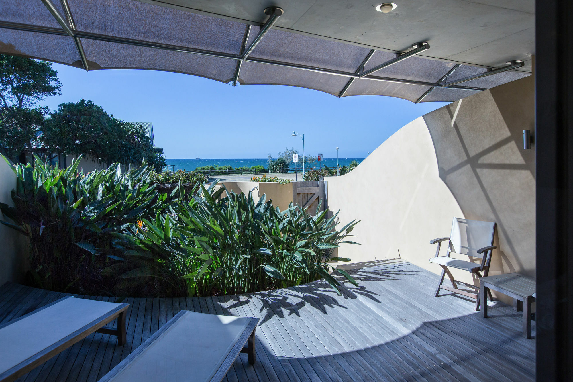 Beach Suites Hotel