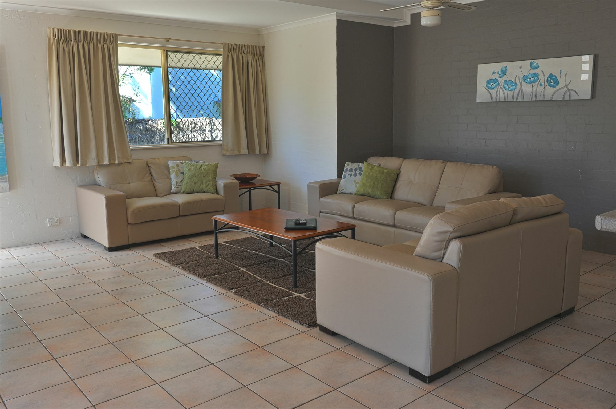 Aparthotel Mariner Bay 4*