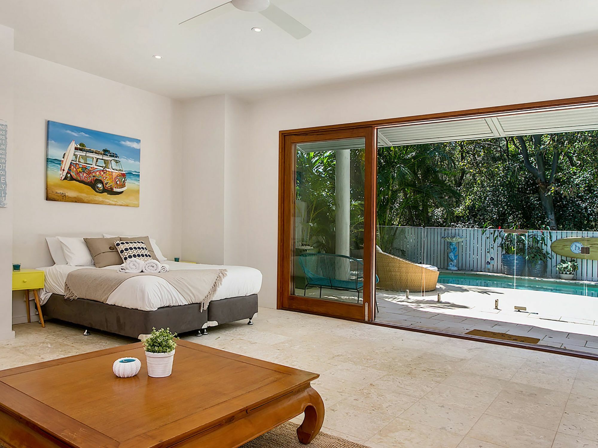 Apartment Beachcomber Blue - Expansive Beachfront Byron Bay
