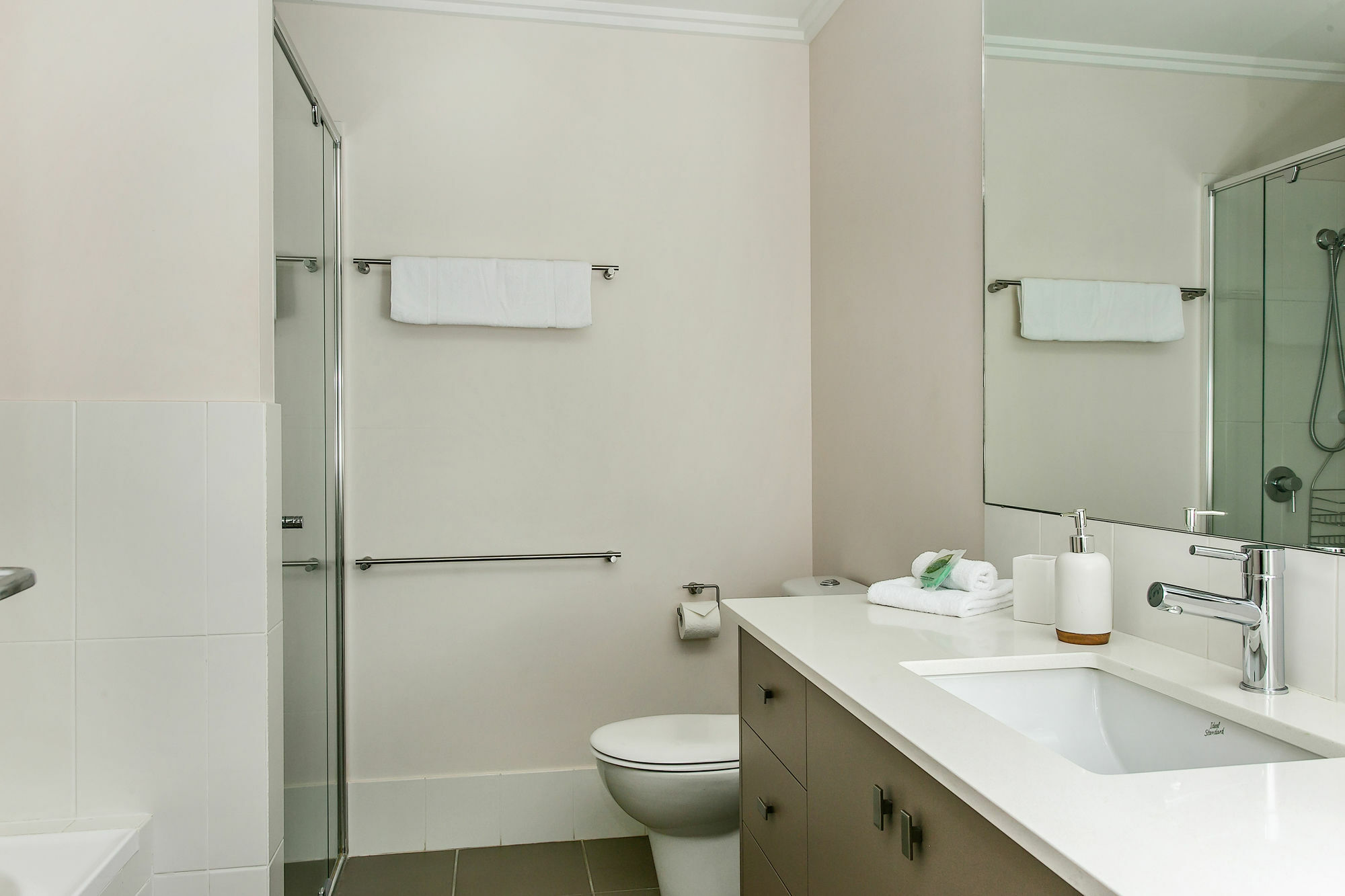 Villa A Perfect At Driftaway, Browning Street Byron Bay
