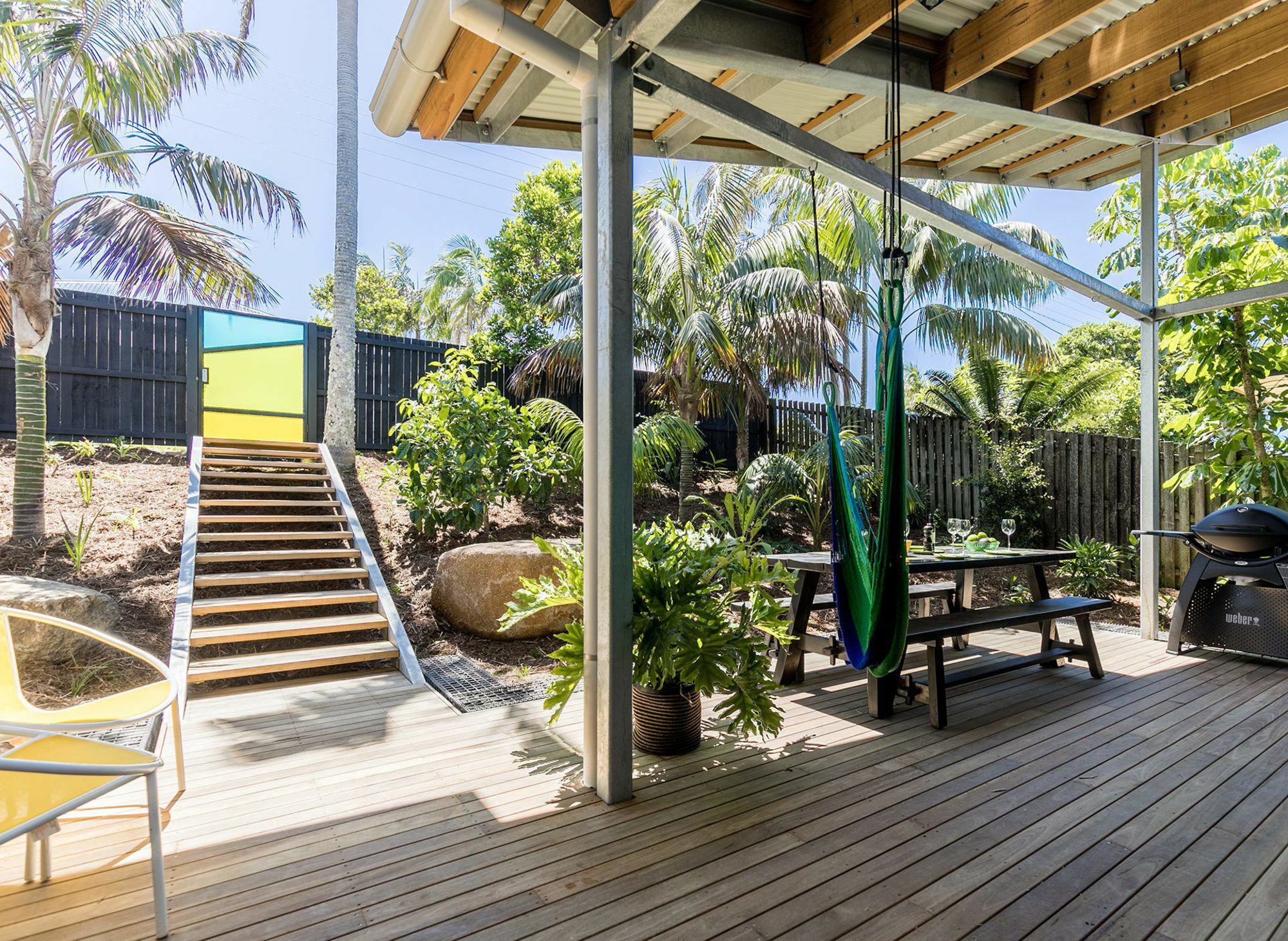 Apartment 42byron - Authentic Australian House