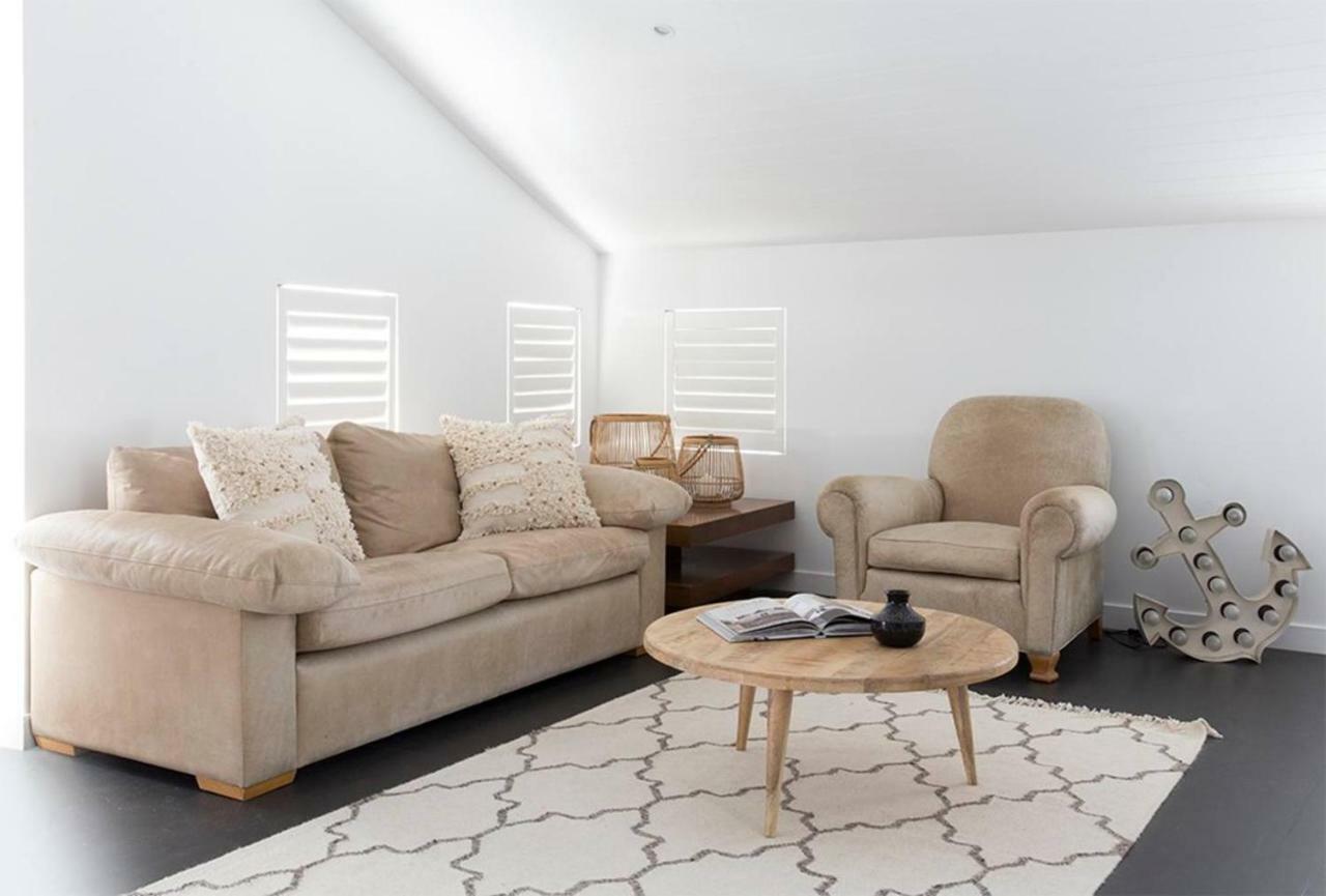 Bay Lane Penthouse