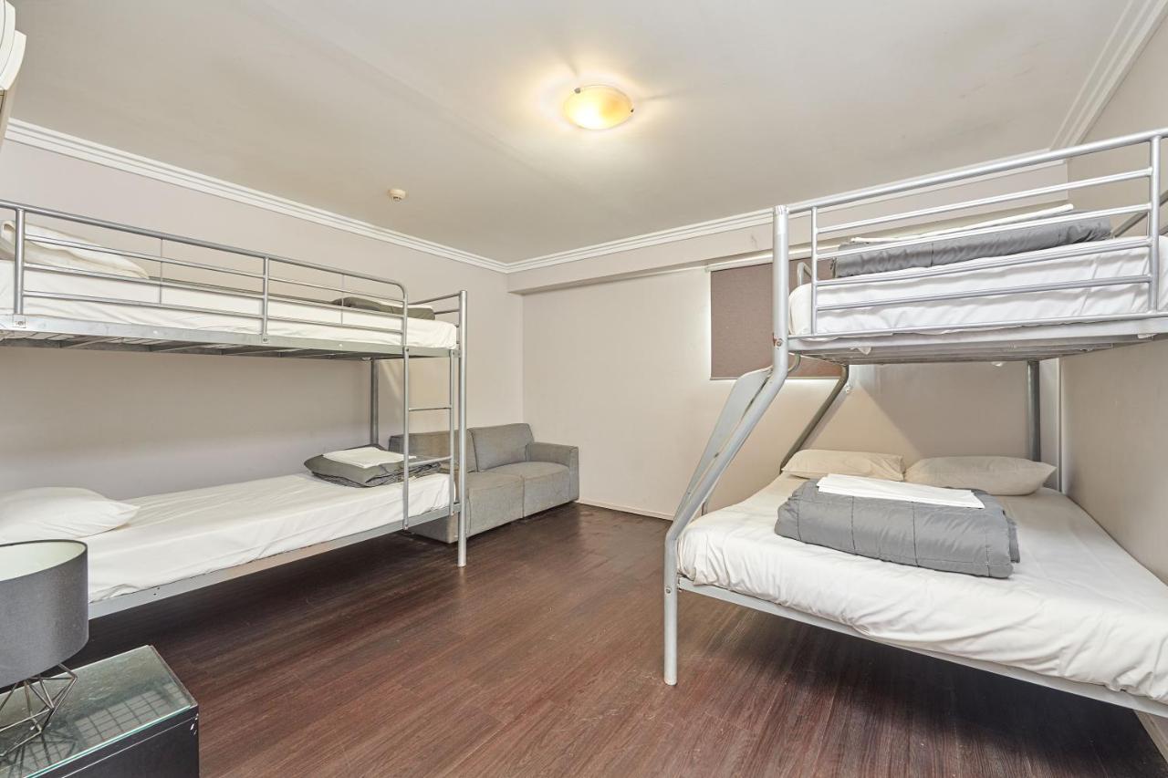 Hostel Nomads Backpackers