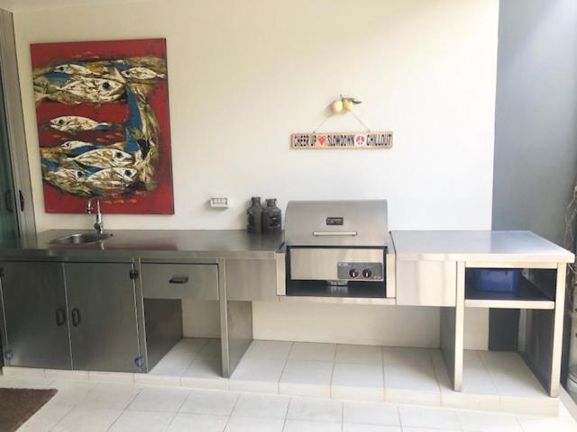 Resort East On Byron 4*