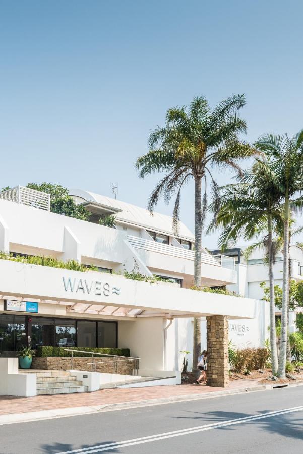 Waves 4*