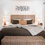 Cape Byron Retreat (Adults Only)