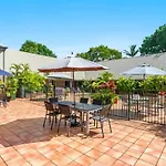 Byron Central Apartments