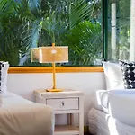Palm Villa