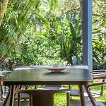 East Coast Escapes Calinda Sol 6