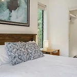 Your Place At Belongil Beach
