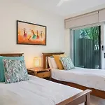 Your Place At Belongil Beach