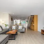 A Perfect Stay - 4 James Cook Apartments