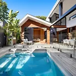 A Perfect Stay - Skyline