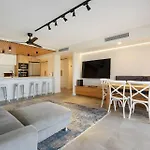 A Perfect Stay - Pacific Blue