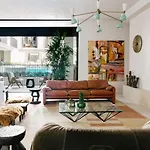 Basq House