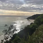 Boatshed Tallows Beachside