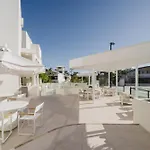 Bay Royal Apartments