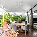 Byron Lux Beach Houses
