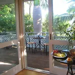 Baystay Bed And Breakfast