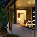 Cavvanbah Beach House
