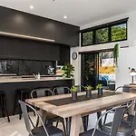 A Perfect Stay - Wollumbin Haus Byron