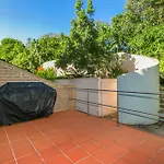 2 James Cook Apartments Holiday Rental