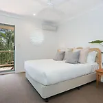 Byron Beachside 8