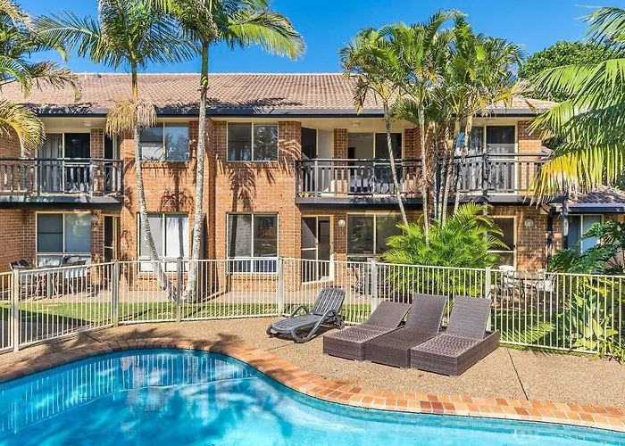 Bayside Court Apartments