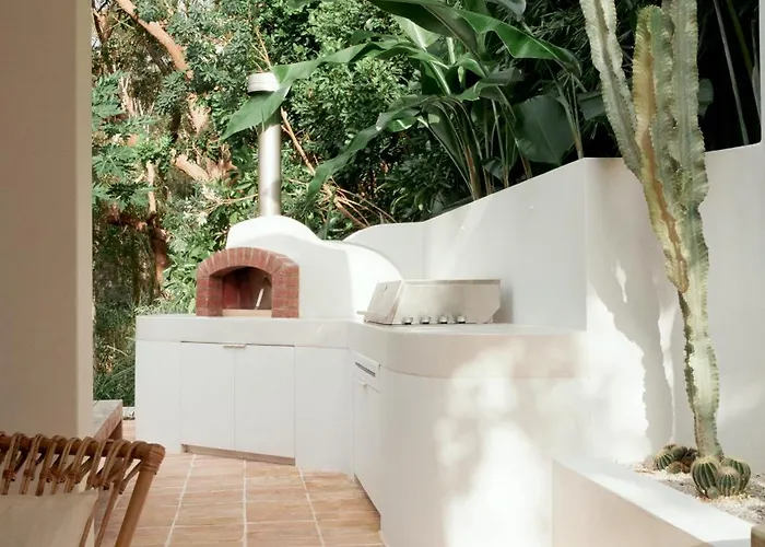 Byron Sanctuary
