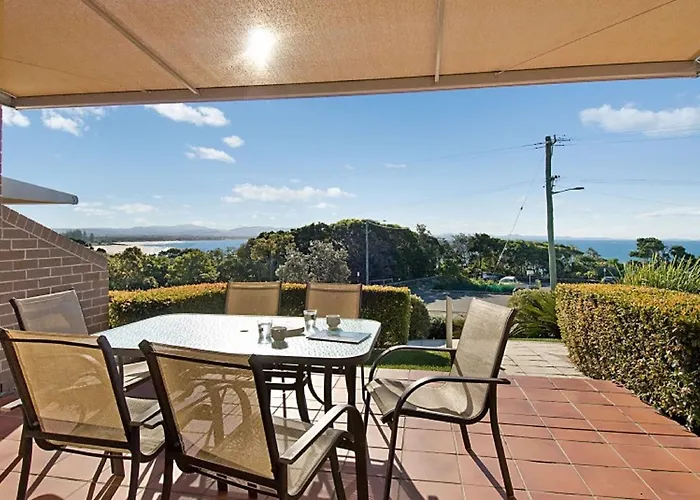 Byron Bay Accom - James Cook Apartment 10