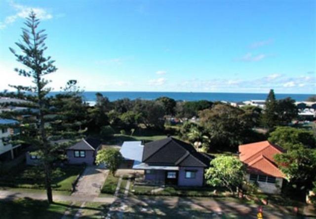 Villa Shirley Street Beachhouses