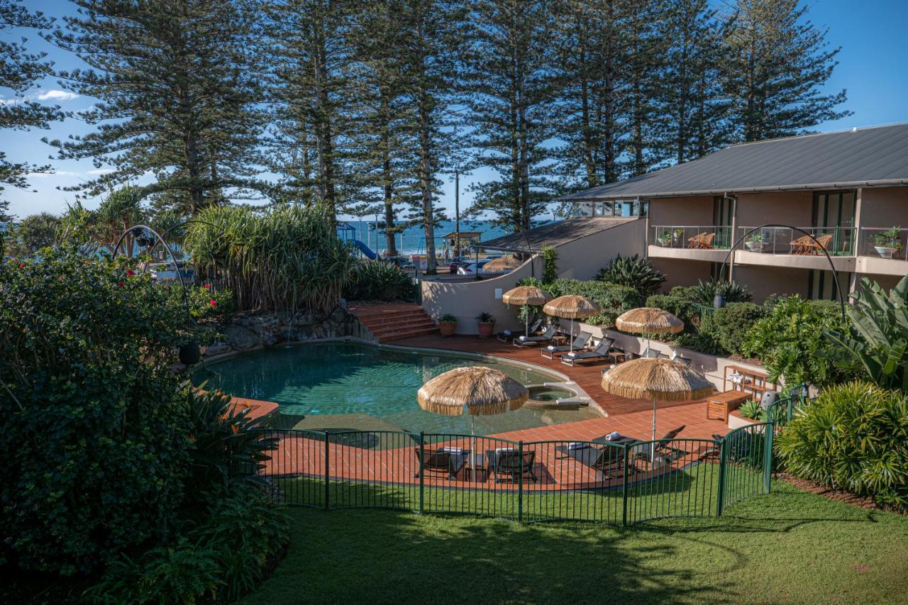 Resort Beach Hotel Resort 4*