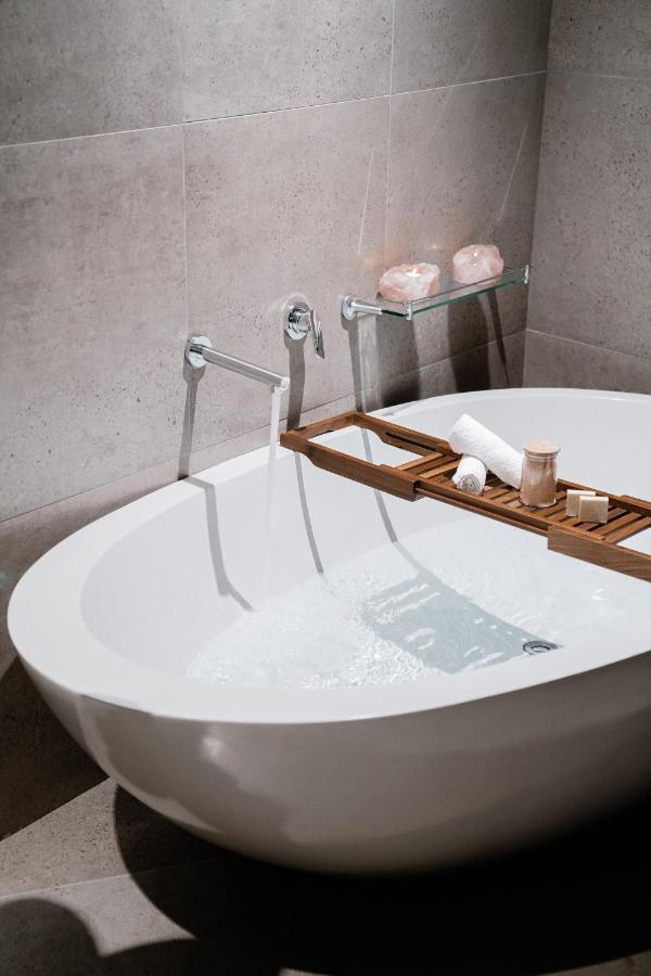Cape Byron Retreat (adults Only) Lodge