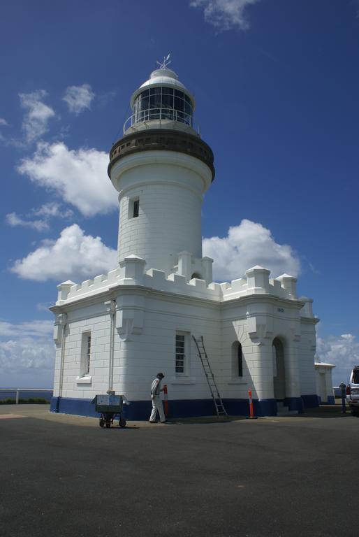 Aparthotel Byron Links