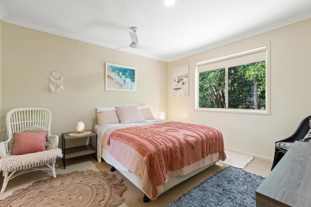 Treetops Lakeside Apartments Apartment Byron Bay