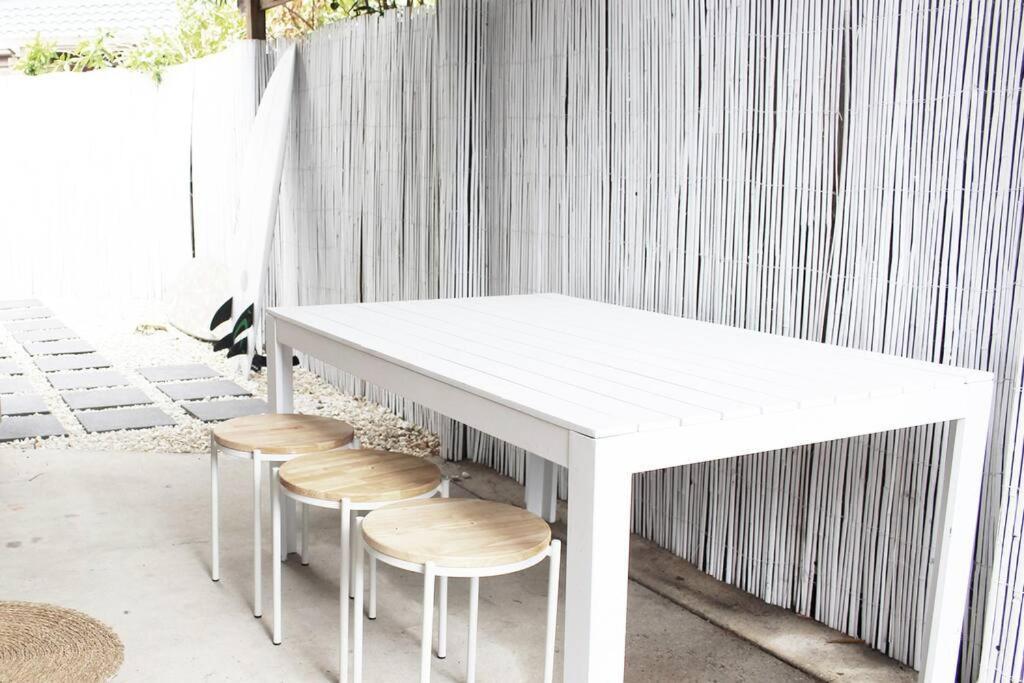 Holiday home Beach Side Walk To Shops-pub-beach Byron Bay