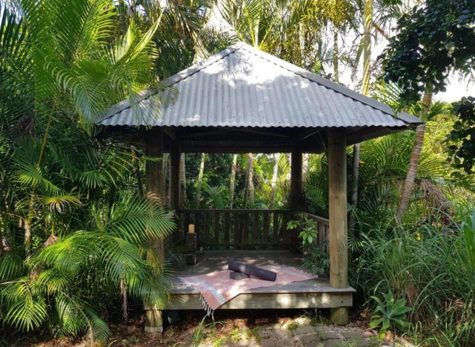 Casa de férias Million$ Tropical Sunset Retreat….