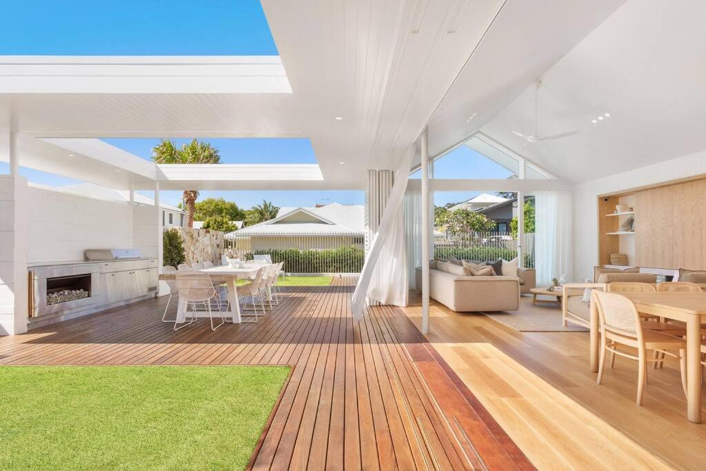 Aroha New Luxury Walk To Town And * Byron Bay