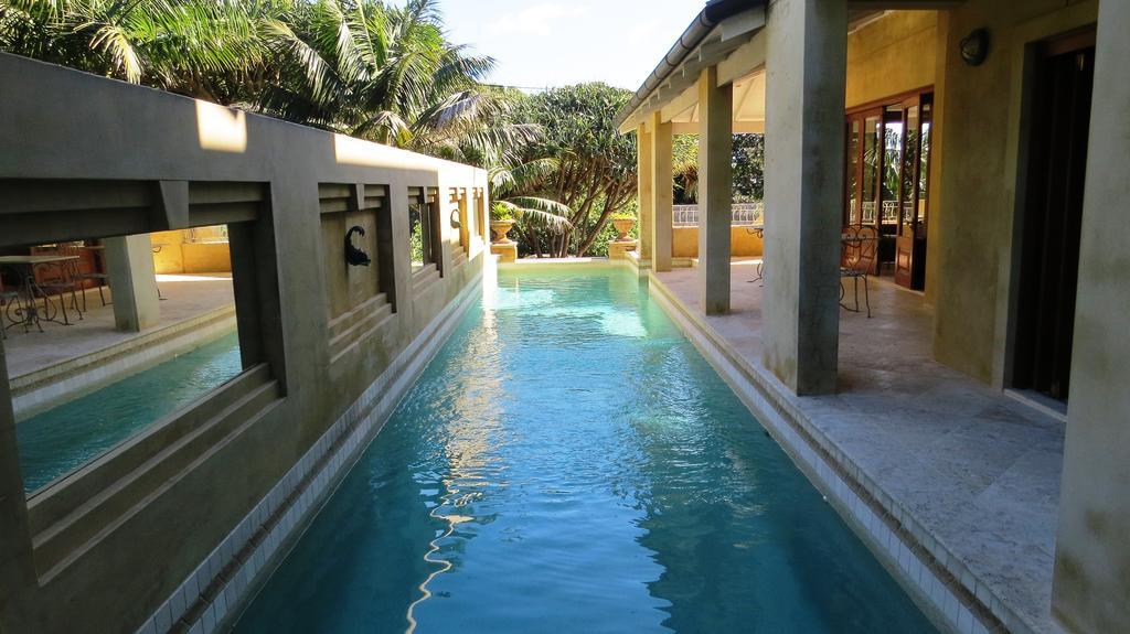 Hotel Victoria's At Wategos 5*