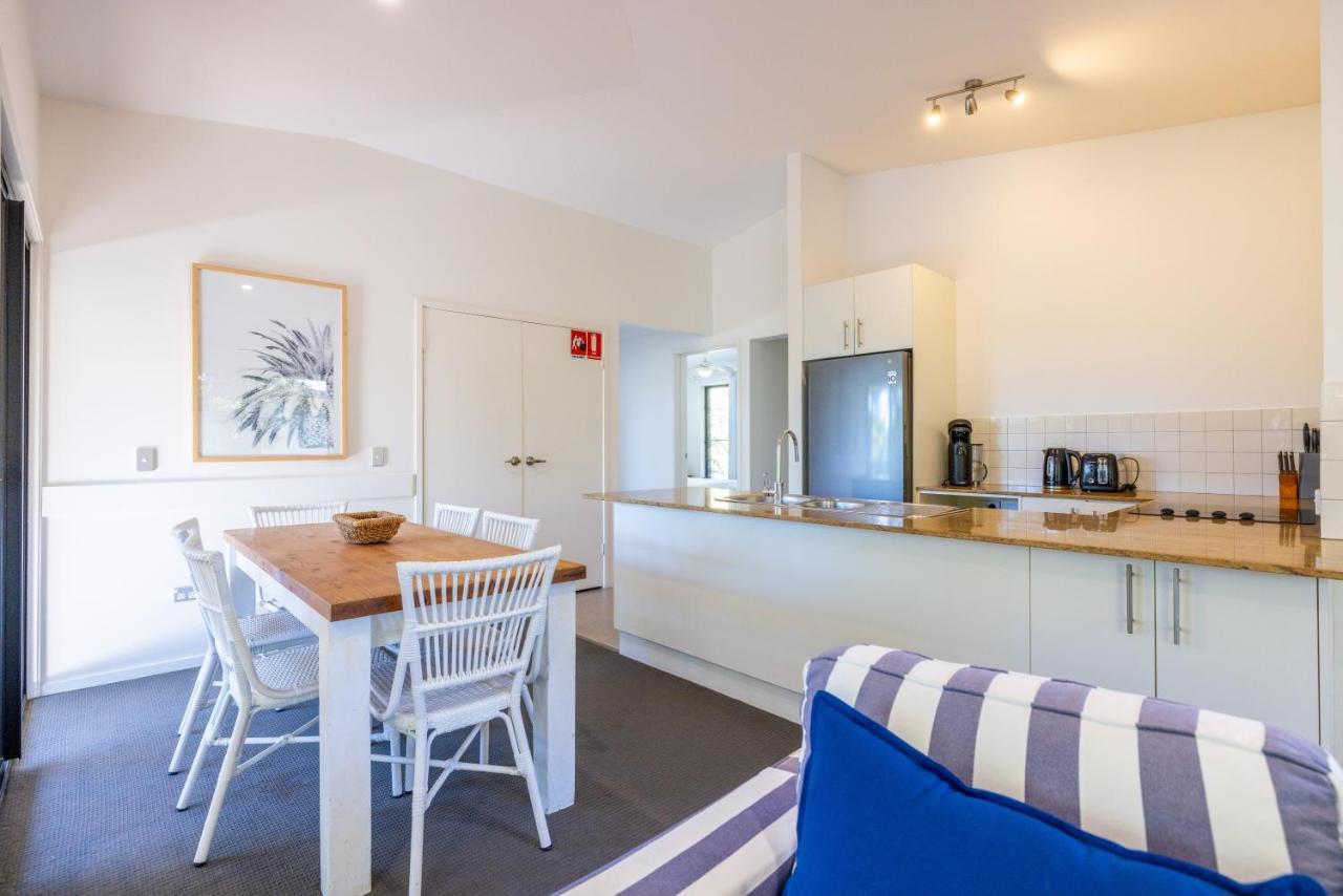 Monterey House - Direct Access & Plunge Pool Holiday home *