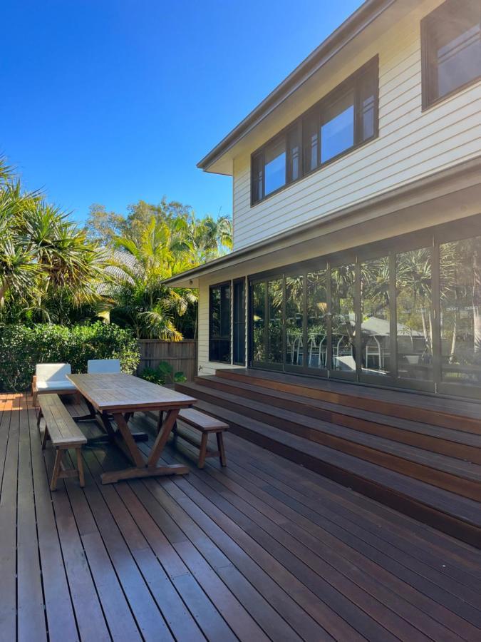 Away Guesthouse- Away On Shirley Lane Guest house *