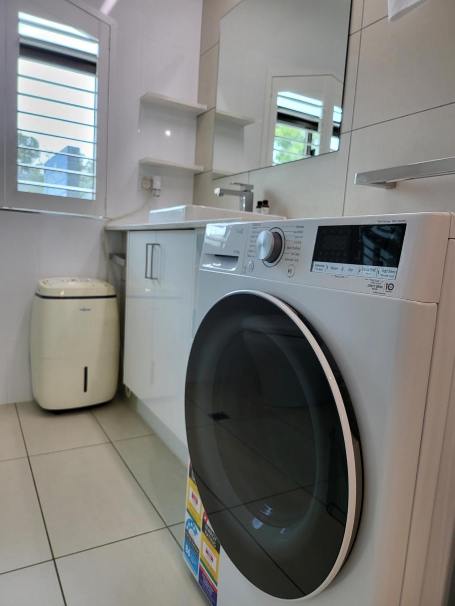 Beachfront 4* Byron Bay