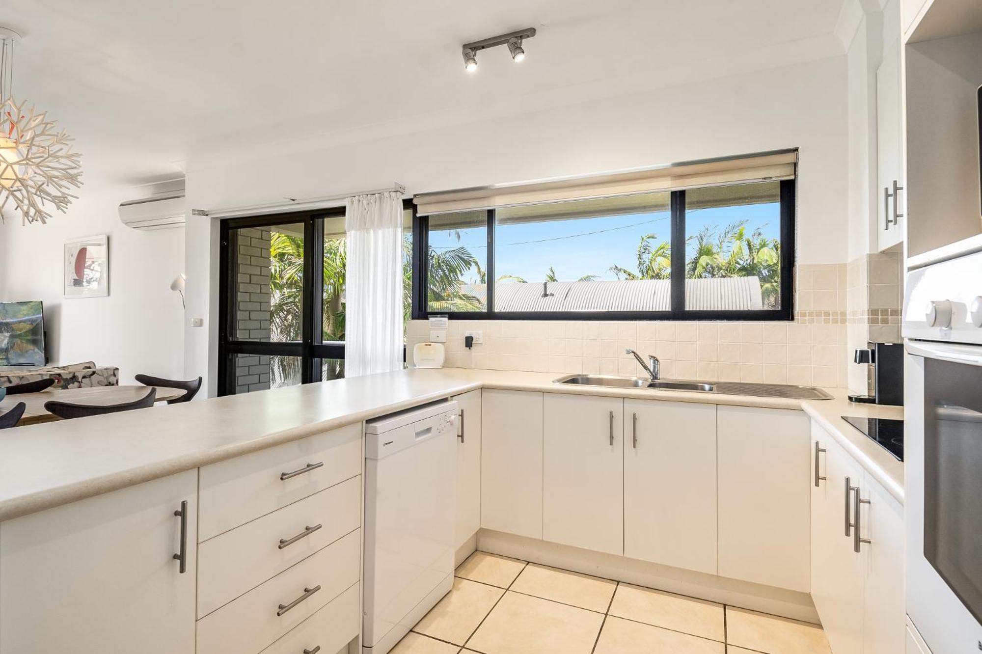 Cape * Byron Bay