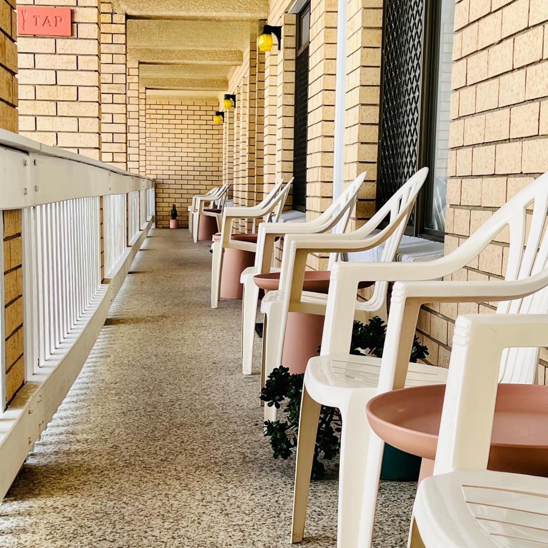Bay Motel